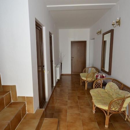 شقة Vila Calypso كوستِنيست المظهر الخارجي الصورة